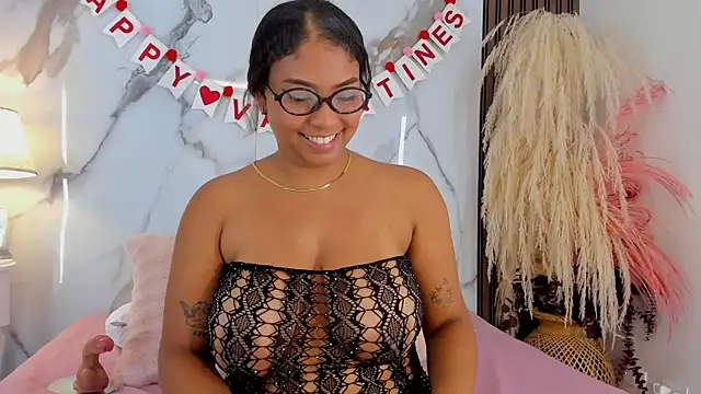 belacampbell online show from February 2025 12:19:02 AM