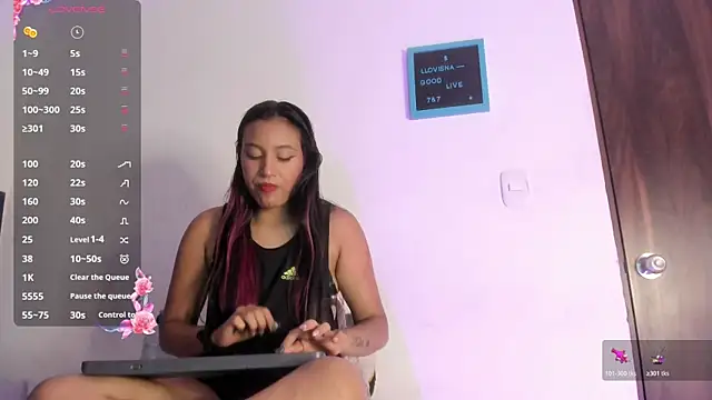 Snapshot of katia__dann chatting on December 2025 11:10:02 PM katia dann online show from December 2025 11:10:02 PM