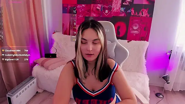 Snapshot of Kate_Burleskk chatting on March 2025 01:53:01 AM Kate Burleskk online show from March 2025 01:53:01 AM