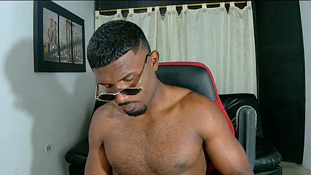 Snapshot of Black_indiian chatting on April 2026 04:15:02 AM Black indiian online show from April 2026 04:15:02 AM