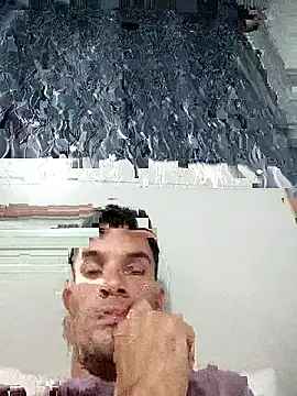 719610 online show from November 2025 02:32:01 AM