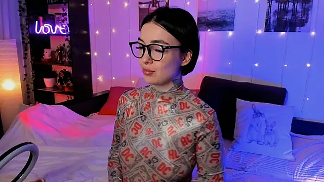 Snapshot of Magic_Allie chatting on September 2025 07:19:02 PM Magic Allie online show from September 2025 07:19:02 PM