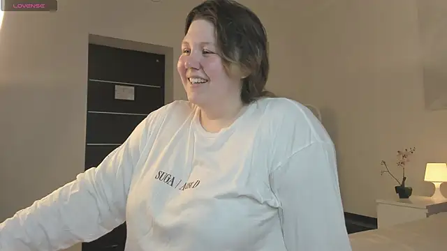 Snapshot of Ruth_Oliver chatting on July 2026 09:24:01 AM Ruth Oliver online show from July 2026 09:24:01 AM