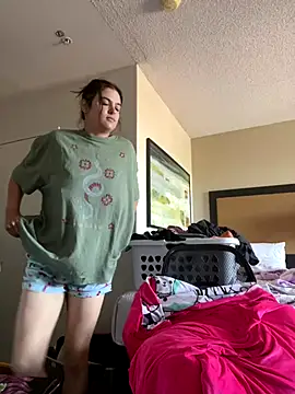 SafeinouterSpace online show from October 2025 06:06:01 PM