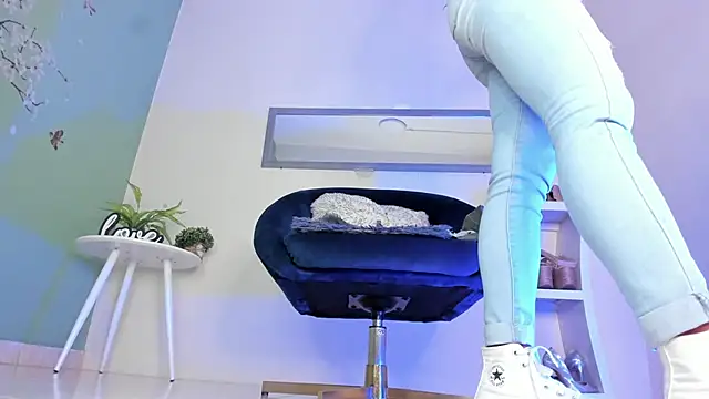 Snapshot of thais_dreams chatting on January 2025 12:45:02 PM thais dreams online show from January 2025 12:45:02 PM