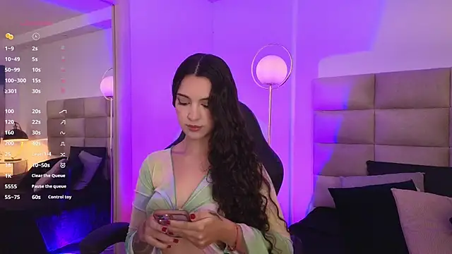 Snapshot of mssjulia chatting on December 2024 08:37:01 PM mssjulia online show from December 2024 08:37:01 PM