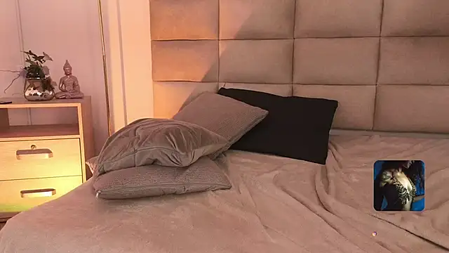 Snapshot of mssjulia chatting on January 2025 12:27:01 AM mssjulia online show from January 2025 12:27:01 AM