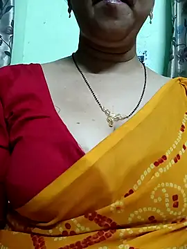 Snapshot of Rosy-B chatting on December 2024 05:44:01 PM Rosy-B online show from December 2024 05:44:01 PM