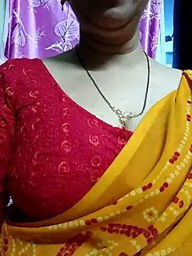 Snapshot of Rosy-B chatting on January 2025 12:33:01 AM Rosy-B online show from January 2025 12:33:01 AM
