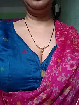 Rosy-B online show from May 2026 12:29:01 AM