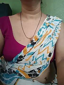 Rosy-B online show from May 2026 12:07:01 AM