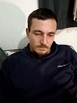 mayk18cm online show from December 2025 09:53:01 PM