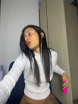 Valentinabaker online show from May 2026 10:20:01 AM