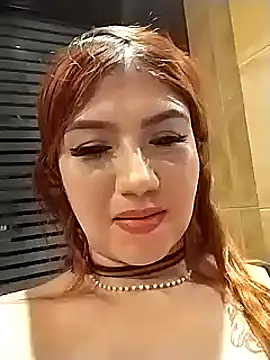 Snapshot of AriaRusso chatting on January 2025 12:05:01 AM AriaRusso online show from January 2025 12:05:01 AM