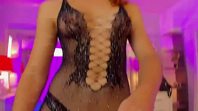 Snapshot of mariiahneedles chatting on October 2025 10:10:01 PM mariiahneedles online show from October 2025 10:10:01 PM