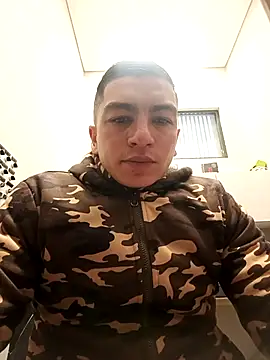 Snapshot of David1997slp chatting on April 2026 03:21:02 PM David1997slp online show from April 2026 03:21:02 PM