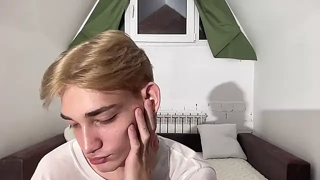 Snapshot of Nick_Win chatting on January 2025 11:52:01 AM Nick Win online show from January 2025 11:52:01 AM