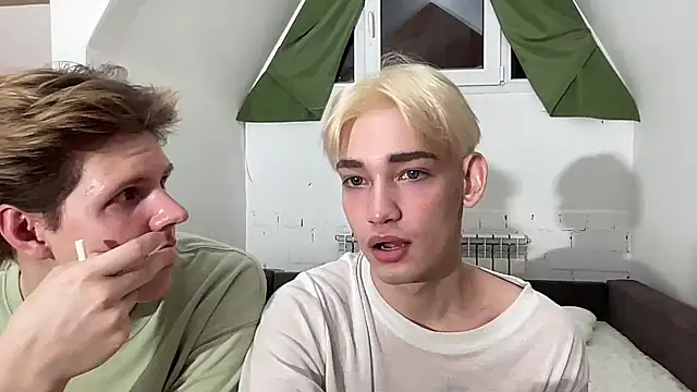 Snapshot of Nick_Win chatting on January 2025 01:18:02 AM Nick Win online show from January 2025 01:18:02 AM