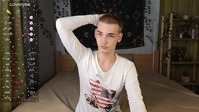 Snapshot of Nick_Win chatting on September 2025 11:42:01 AM Nick Win online show from September 2025 11:42:01 AM