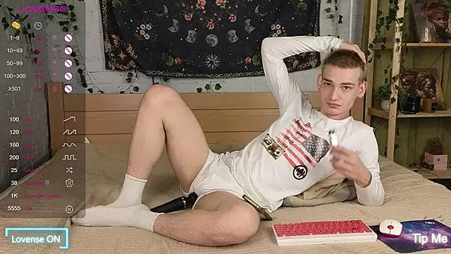 Nick Win online show from October 2025 12:58:01 PM