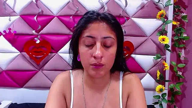 Cameron cutte online show from March 2025 06:21:01 AM