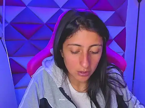 Cameron cutte online show from November 2025 08:52:02 PM