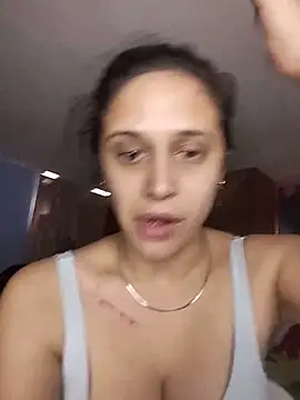 Catalinacandela online show from June 2026 07:15:01 PM
