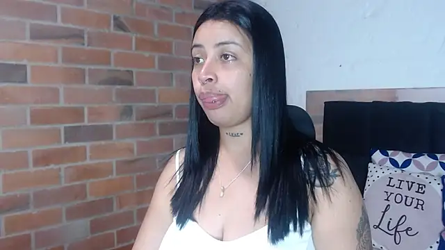 salome  hills1 online show from April 2026 06:52:01 PM