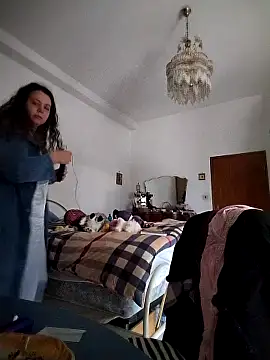 AliceBehind online show from March 2026 11:35:01 AM