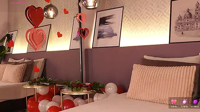 Snapshot of IzzyWild chatting on February 2026 11:08:02 AM IzzyWild online show from February 2026 11:08:02 AM