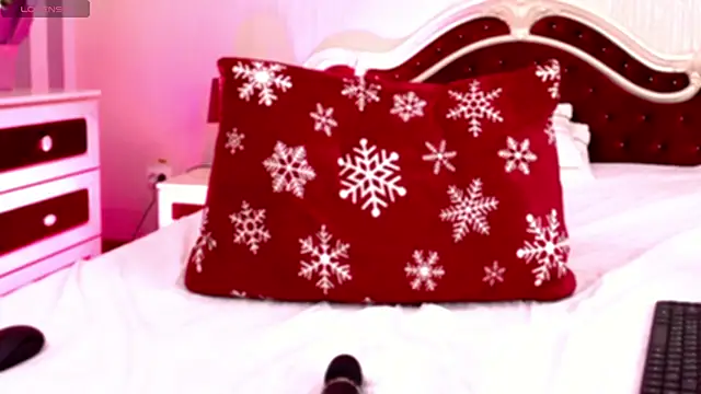 Snapshot of StacyLight chatting on January 2025 12:38:01 AM StacyLight online show from January 2025 12:38:01 AM