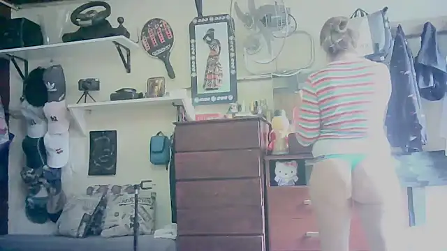 Snapshot of mybodyarg chatting on November 2025 01:32:02 PM mybodyarg online show from November 2025 01:32:02 PM