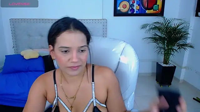 Chiqui milk  online show from January 2025 09:04:02 PM