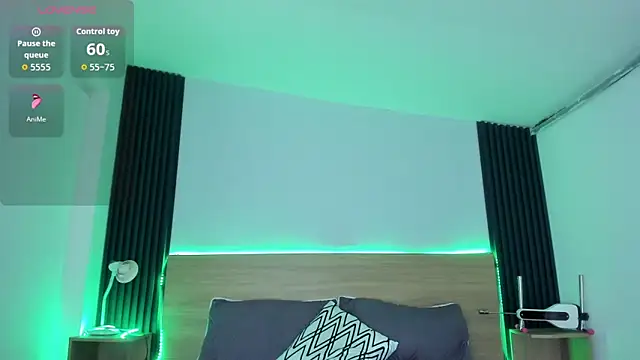 Chiqui milk  online show from October 2025 07:14:02 PM