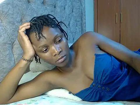 Naughty Girl17 online show from March 2025 07:39:01 PM