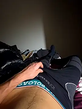 Snapshot of Vonamor12 chatting on January 2026 04:38:01 AM Vonamor12 online show from January 2026 04:38:01 AM