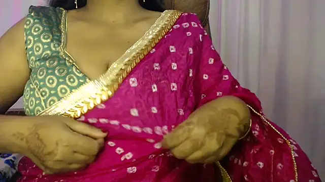 Snapshot of Prita07 chatting on November 2025 04:10:02 AM Prita07 online show from November 2025 04:10:02 AM