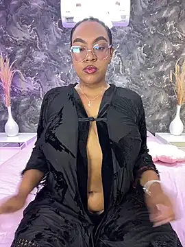 Snapshot of Esmeralda_Duarte chatting on July 2026 10:32:02 AM Esmeralda Duarte online show from July 2026 10:32:02 AM