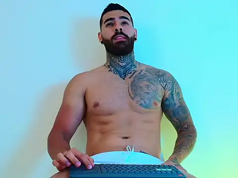 Snapshot of silvano_torres chatting on March 2026 12:06:01 AM silvano torres online show from March 2026 12:06:01 AM