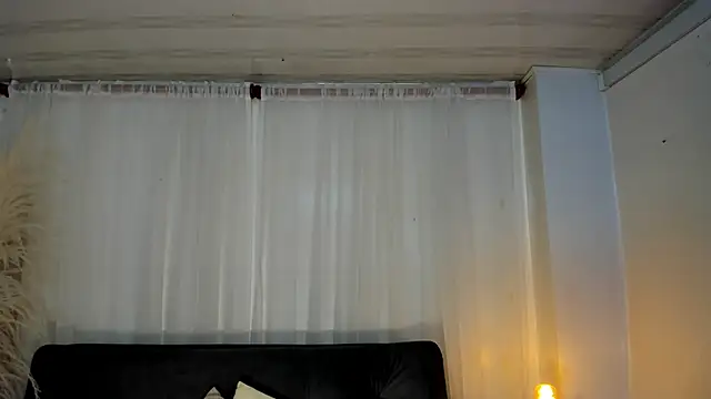 Snapshot of miel_gomez chatting on February 2025 10:45:01 PM miel gomez online show from February 2025 10:45:01 PM