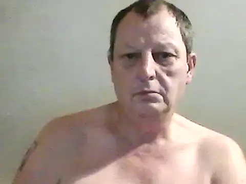 Snapshot of chubbybear2cum chatting on December 2024 01:58:02 AM chubbybear2cum online show from December 2024 01:58:02 AM