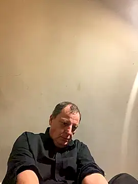 Snapshot of chubbybear2cum chatting on November 2025 02:55:02 AM chubbybear2cum online show from November 2025 02:55:02 AM