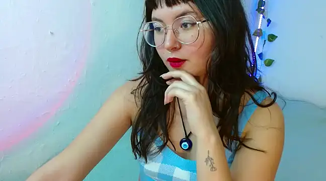 Snapshot of Mily_baker chatting on February 2025 05:46:01 PM Mily baker online show from February 2025 05:46:01 PM