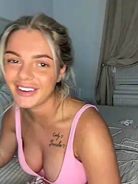 Snapshot of IrishTeenBarbie69 chatting on October 2025 09:56:01 PM IrishTeenBarbie69 online show from October 2025 09:56:01 PM