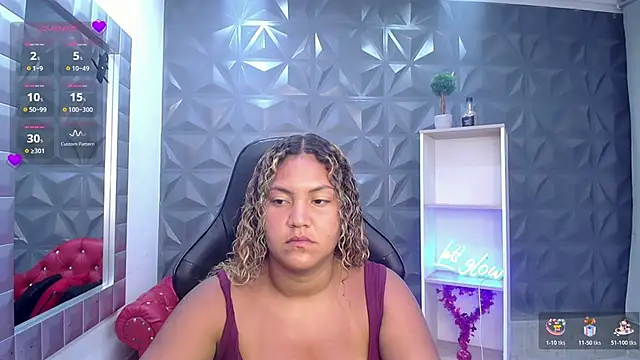Cristal War online show from May 2026 11:44:02 PM