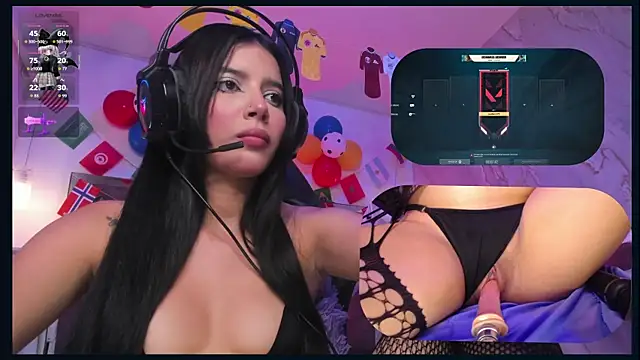 SweetieCloe  online show from June 2026 09:34:01 PM