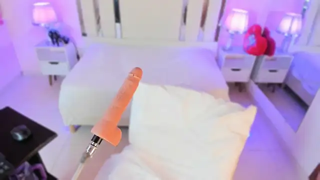 Snapshot of Miliaangeles chatting on October 2025 12:57:02 PM Miliaangeles online show from October 2025 12:57:02 PM