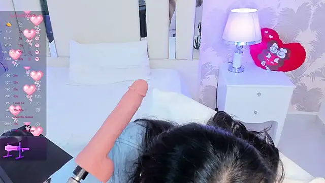 Snapshot of Miliaangeles chatting on November 2025 12:38:02 PM Miliaangeles online show from November 2025 12:38:02 PM