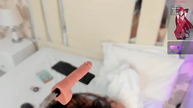 Snapshot of Miliaangeles chatting on December 2025 12:36:02 PM Miliaangeles online show from December 2025 12:36:02 PM