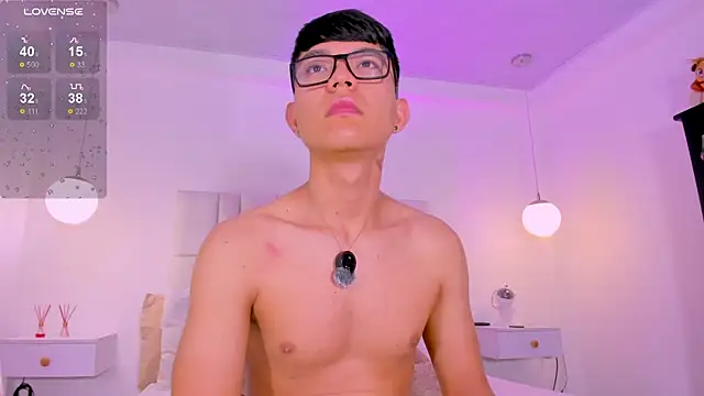 CodyTwink online show from June 2026 11:45:01 AM